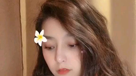 这么好看的小姐姐,谁顶得住啊